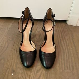 Gianvito Rossi Sz 37 Blck Lthr Mary Jane D’Orsay